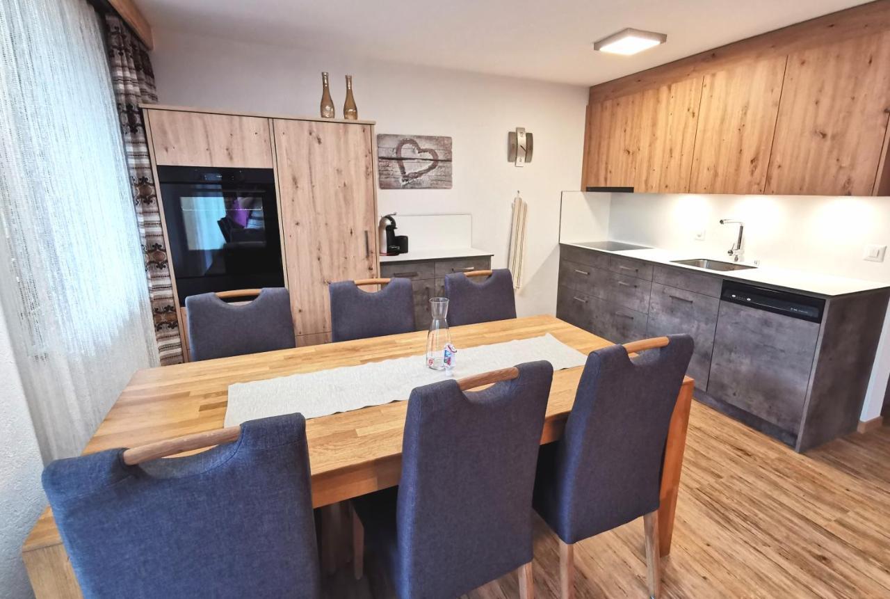 Ferienhaus Adonis Saas-Grund Esterno foto